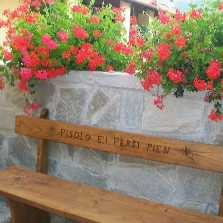 فندق مبيت وإفطار Pisolo E I Persi Pien