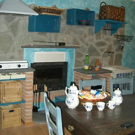 Pisolo E I Persi Pien فندق مبيت وإفطار Roccasparvera