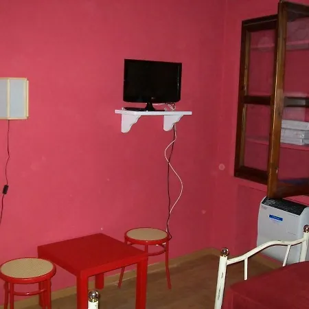 Pisolo E I Persi Pien Bed & Breakfast Roccasparvera